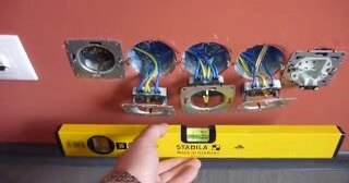 Установка розеток в Серпухове в октябре